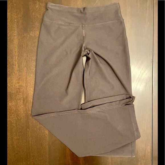 NIKE Workout Pants - Picture 2 of 3